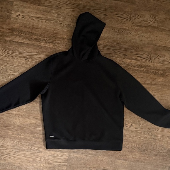 BYLT Basics Men’s Roamknit Black Hoodie - Picture 4 of 7